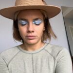Natalie Pérez Instagram - Se dice que el exito se logra con el 1 % de inspiración y el 99% de transpiración. Estoy inspirada pero no he transpirado en los últimos meses, estoy angustiada y preocupada por eso. Mi cabeza es un laberinto, no encuentro una salida. Me veo siempre distinta y nunca se exactamente quien soy. Cual es tu N•A•T favorita? Quiza tu respuesta sea una salida