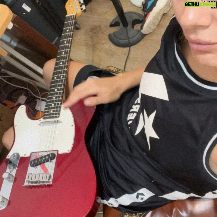 Natalie Pérez Instagram - vacaciones en bs as - esta mal pero no tan mal