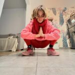 Natalie Pérez Instagram - Se dice que el exito se logra con el 1 % de inspiración y el 99% de transpiración. Estoy inspirada pero no he transpirado en los últimos meses, estoy angustiada y preocupada por eso. Mi cabeza es un laberinto, no encuentro una salida. Me veo siempre distinta y nunca se exactamente quien soy. Cual es tu N•A•T favorita? Quiza tu respuesta sea una salida