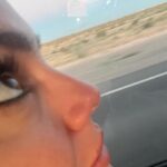 Natalie Pérez Instagram - cerca del vino lejos de vos = esta todo bien pero te extraño