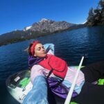 Natalie Pérez Instagram - Que lindo ser Argentina! Te aprovechamos cada segundo de descanso para disfrutar bariloche como se debe y tomar unas buenas birras @imperialarg