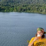 Natalie Pérez Instagram - Frio frio como el agua del huapi