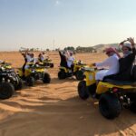 Natalie Sarah Instagram - Keseruan kita di Safari Desert Dubai w/ my new family, MashaAllah Tabarakallah 🤎 Seruu Banget, Fun, Ngakak !, Harus di Ulang ini jalan2 kitaa.. kemana lagi Besties ?? 🙌🏻😁 - #mashaallah #holiday #dubai #safaridessert #halaltour #family #friends