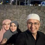 Natalie Sarah Instagram - ya Rabb, Aku bukanlah ahli surga, juga Tak Mampu Menahan Siksa Neraka,Kabulkan taubat, ampuni dosa-dosaku Terimalah amal, ibadah, Puasa dan taubatku memohon ampunan-Mu inshaAllah Umur Berkah, Sehat Wal Afiat', di Pertemukan Kembali dengan Ramadan Tahun Depan,lAamiin ya Rabbal Alamiin 🤲🏻 - #qiyamullail #malam29 #itikaf #masyaallahtabarakallah #allahummashollialasayyidinamuhammadwaalaalisayyidinamuhammad #ramadan #2024