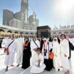 Natalie Sarah Instagram - MashaAllah Tabarakallah,Rindu, Sedih ,Haru ,Bersyukur, Bahagia .. Tumpah Semuanya dalam Tangisan dan Doa yg ku Panjatkan 🤲🏻 Aku datang Ke Tempat ini,memenuhi Panggilan ke Baitullah Bersama kesayangan aku, Trimakasih ya Allah ❤️ inshaAllah bisa Kesini Lagi Bersama Anak2 , Keluarga dan Sahabat2 🤲🏻 Aamiin ya Rabb Terimalah Ibadah Umrah Ku , Ampuni lah aku dan Semoga ALLAH Memampukan orang2 terPanggil untuk Berkunjung ke Baitullah Aamiin ya Rabbal Alamiin ❤️ - #umrah #mashaallahtabarakallah #allahummashollialasayyidinamuhammadwaalaalisayyidinamuhammad #mekah