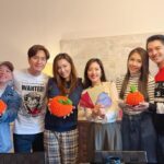 Natalie Tong Instagram - 二哥二嫂嘅第一封利是🧧 祝你們三年抱兩 像企鵝壽桃包一樣 大大小小開開心心 🐧🐧🐧 送上我的大🍊 慶祝二哥生日 同子善奪得最佳男配角 Family and Love #NT