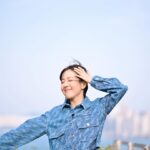 Natalie Tong Instagram - 學習 不是要跟別人去比拼 而是自我超越 回到內在 聆聽自己 🩵🩵🩵 你會發現 每一份勇氣 每一種努力 都是滋養你的養分 成就未來的你 #NT