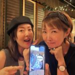 Natalie Tong Instagram - 好好好開心的一晚 多謝老師的手印蛋糕 多謝餐廳配合我哋嚟咗個take two 多謝Danny 化身攝影師紀錄下來 😘😘🥳 好美麗的餐廳 好好味的印度菜 好溫暖的一晚 🌹🌹🌹 #NT