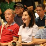 Natalie Tong Instagram - 當劇作家遇上演技醫師 🎬🎬🎬 這堂課真的很棒 錯過了不要緊 5月19日 我嘅家庭醫生 👩🏻‍⚕️🤭🤭 有免費睇症 時間地點你哋自己去睇吓啦 #後面兩位同學對鏡頭敏感度非常高 #NT