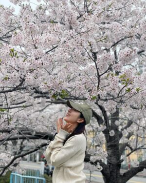 Natalie Tong Instagram - 留住這一刻
🌸🌸🌸