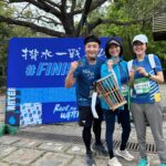 Natalie Tong Instagram - 第一次挑戰 「揹水一戰」 15k 揹5公升水 💧💧💧💧💧 係辛苦㗎 但缺水居民比我哋更辛苦 🩵🩵 多謝所有捐錢的朋友 多謝cherry 陪我一齊挑戰 多謝會長嘅笑話比大家力量 多謝沿途一齊行嘅人 你哋話下年再參加㗎 🤭🤭🤭 下年見嘞