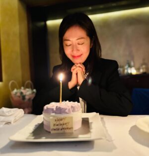 Natalie Tong Instagram - 🩵53🩵
Full of love