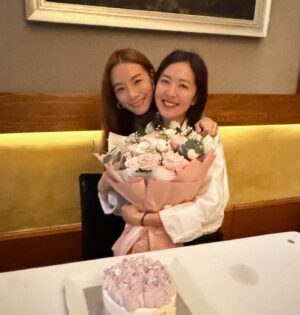 Natalie Tong Instagram - 🩵53🩵
Full of love