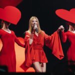 Natalya Podolskaya Instagram - Золотой Граммофон в Санкт - Петербурге . Спасибо за яркую встречу ❤️