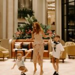 Natalya Podolskaya Instagram - Спасибо большое @rixosradamis за невероятные дни , впечатления и эмоции ❤️ И спасибо большое @irynamaritan за чудесные фотографии, сделанные просто за 5 минут 👍🏻. И спасибо моей подруге @karinazvereva_travel за организацию путешествия 🤍