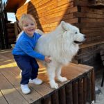 Natalya Podolskaya Instagram - То количество эмоций, которое мы испытали сегодня сложно выразить словами ! Думаю фотографии их передают лучше! Потрясающий день в @krasnaya_polyana_resort . Здесь все собрано в одном месте на высоте 960 м. - хаски , тюбинги , оленья ферма в парке wonderland и подьем на ВОЗДУШНОМ ШАРЕ ( я не забуду это никогда !!!) На 2200 мы прошли по подвесному мосту над обрывом ( не забуду это никогда 2) . Это один из самых ярких дней , которые мы проводили вместе с детьми ! Я бы хотела больше таких вот дней для них, но и для нас взрослых тоже ! Глаза горели у всех одинаково!!! Благодарю 🙏🏻