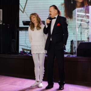 Natalya Podolskaya Instagram - Сегодня День Рождения у лучшей свекрови на свете , у нашей мамочки Лены ! Эта женщина - самый большой жизнерадостный оптимист , которого я знаю ! Всегда с хорошим настроением, с улыбкой и с добротой для каждого ! Любуюсь , восхищаюсь, дорожу и люблю , наша любимая ! Здоооорооооовьяяяяя на долгие годы 🫶