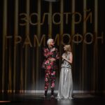 Natalya Podolskaya Instagram - Это был счастливый вечер Золотой Граммофон 29.11.23❤️ @valentinyudashkin_official ❤️👗❤️
