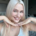 Natalya Rudova Instagram - Лёгкий макияж на каждый день продуктами @belor_design. Кремовые стики для скульптурирования Multitalent - отдельная любовь! Идеальны для создания экспресс-макияжа, прекрасно тушуются, не оставляют пятен и очень деликатны при нанесении. арт. на WB: 206873301 Тушь Podium Extreme у многих уже видела её и решила тоже попробовать. Девчонки, однозначно советую! Классная универсальная щёточка создаёт прекласный объём, легко подкручивает реснички и не осыпается в течении дня. Делюсь артикулом на WB: 192765715 Реклама ООО «БЕЛОР-ДИЗАЙН». УНП 100281103.