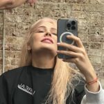 Natalya Rudova Instagram - Все что ты должен знать обо мне на 3-й фотке😂😂😂🔥 А вообще я обожаю свой розовый блонд😻💗💗💗