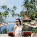 Natapohn Tameeruks Instagram - 🐒🥥🌴 @sasiwan_brand 📷: @pranaip