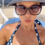 Natasha Klauss Instagram – Último día 🥰🥰❤️ de playita y sol hasta la próxima ❤️ vez !!
No saben cómo disfruto esto !
Bonita semana !!! Bonito día !! Bonita vida !!!
Los amo #misamores