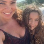 Natasha Klauss Instagram - Te amo #elena En el video te digo todo lo que siento por ti 🥰 Felices 5 años ❤️ y felicidades a la madre @soytatianaklauss hermosa por hacer la labor de mamá mejor que todos ❤️ felicidades papá #dávid❤️ Feliz #miercoles #misamores