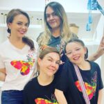 Natasha Klauss Instagram – Los cambios que se dan desde “adentro “ siempre tranforman✨
Y ellas mis amigas @lasbarragan plasmaron este bello mensaje , en su nueva colección , inspirada en las MARIPOSAS 🦋 
Tu mujer que me lees creo firmemente que somos constantes mariposas en cada momento de nuestras vidas pues de “bellas”orugas siempre nos transformaremos en “bellas”mariposas que despliegan sus alas para darle vuelo a tus verdaderos dones , deseos y sueños . 
Cada situación difícil por la que pasemos , nos invita a cambiar o mejor a transformar aquello que requiere ser sanado ✨
Yo tambien me uni a su colección y estoy con mi marca de accesorios @natashaklaussaccesorios en su tienda 🦋
Centro comercial hacienda Santa Bárbara 
Gracias amigas por creer en mi y por hacer siempre algo inspirador en cada prenda que diseñan ✨🦋
Feliz día #misamores