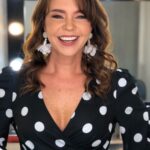 Natasha Klauss Instagram - Feliz mes de octubre ❤️💪 Hoy deseo lo más bonito , grandioso , glorioso y amoroso qué hay en el universo para ti 🙏 Feliz lunes #misamores