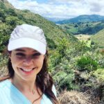Natasha Klauss Instagram - Feliz inicio de semana #misamores Orar , comer , amar , reír , llorar , gritar , agradecer , ser y estar ❤️ todo se vale ❤️ Un día a la vez 🥰