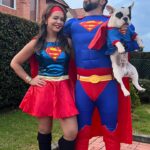 Natasha Klauss Instagram – Happy happy #halowen 
Hoy de súper héroes y con amigos súper vacanos la vida es más linda ❤️
@elvene10 @sandraojmo 
Pd no me disfrazaba hace por lo menos 3 años 🤪❤️💪
#misamores cuenten por acá de que se disfrazaron 👇🏻
