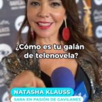Natasha Klauss Instagram - ¿Cómo es el galán de Natasha Klauss (@natashaklauss27)? La actriz que interpreta a Sara en #PasiónDeGavilanes, dio sus cuatro infaltables para elegir a su hombre ideal, coincidencialmente se parece mucho a su esposo. No te pierdas el gran estreno este miércoles 13 de septiembre, después de #YoMeLlamo.