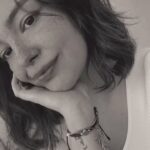 Natasha Klauss Instagram - Mi princesa Mi amor eterno Mi mejor elección Mi mejor aprendizaje Mi primer reto como mamá Mi orgullo diario al ver que la herencia que te he dado han sido los valores y principios , cuidando tu corazón para que seas quien eres hoy en día ❤️🙏 Sigue iluminando los días de todos los que te amamos y sigue conquistando tus sueños que lo que siempre haré es apoyarte y seguir dejándote volar❤️ Que Dios te cuide y te guarde por siempre y tus abuelos sigan siendo esa guía del cielo🙏 Feliz vuelta al sol hija mía. @alanaranjar te amo 12 de abril 🙏