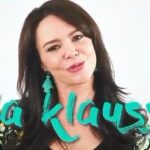 Natasha Klauss Instagram - Ay #MisAmores este si que es un verdadero #TBT ¡de hace 6 años! Es un proyecto que empecé peeeero no lo seguí 🙈 ¿Será que lo retomo? ¿Ustedes qué dicen? Para mi es muy importante su opinión ❤️ LOS LEO👇🏻👇🏻👇🏻👇🏻