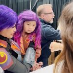 Natasha Liu Bordizzo Instagram - Bits of this last week. Thank you so much to everyone who came to comic con (some of you got international flights to meet me?!! 😭) I am cherishing all those encounters, all the amazing art & gifts. Peace out LA! I’m headed home for the holidays 🩵🦘