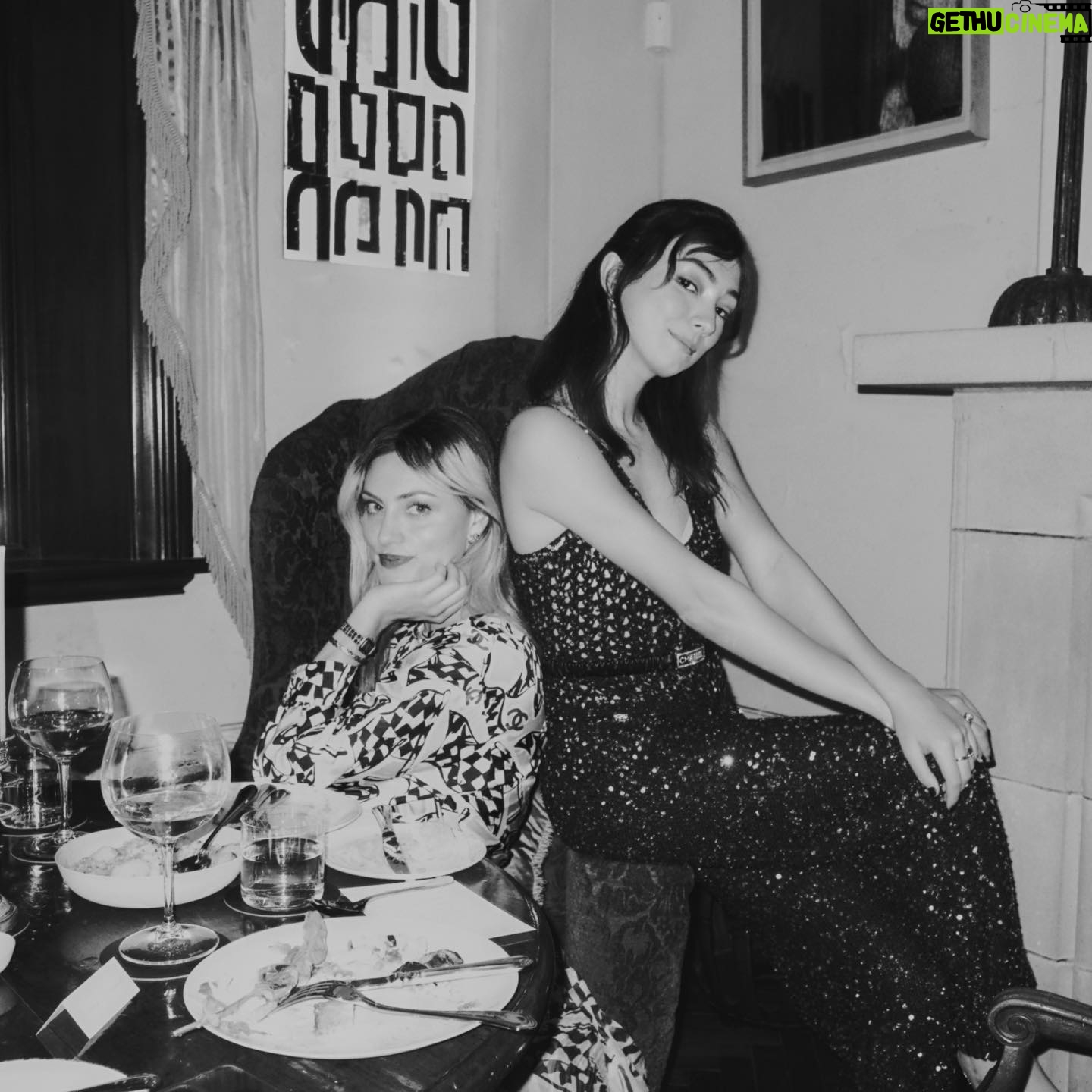 Natasha Liu Bordizzo Instagram - The most beautiful evening amongst an incredible collective of local creatives and cultural leaders. Thank you @chanelofficial & Tilda Swinton for celebrating the unique Australian creative community 🖤🖤 Dreaming of my own piece by @d_a_n_b_o_y_d one day!! ~