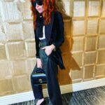 Natasha Lyonne Instagram - #thesecondbesthospitalinthegalaxy February 23rd @primevideo @ralphlauren 📸 @brynmooser 🤍