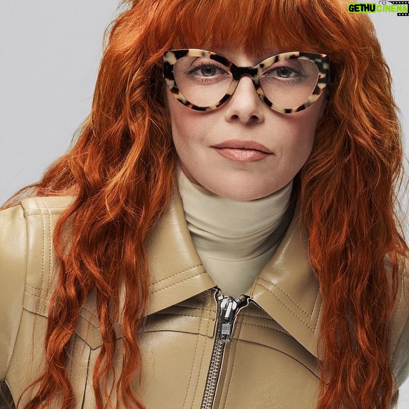 Natasha Lyonne Instagram - No shade to summer but looking forward to fall in @warbyparker π @jbrekkie @tyshawn β£οΈβ£οΈβ£οΈ Photographer:Β @paolakudacki Stylist: @Maxortegag Hair:Β @mattbenns Makeup:Β @kabukinyc Nails: @sonyameesh Thank you @warbyparker!! πππ