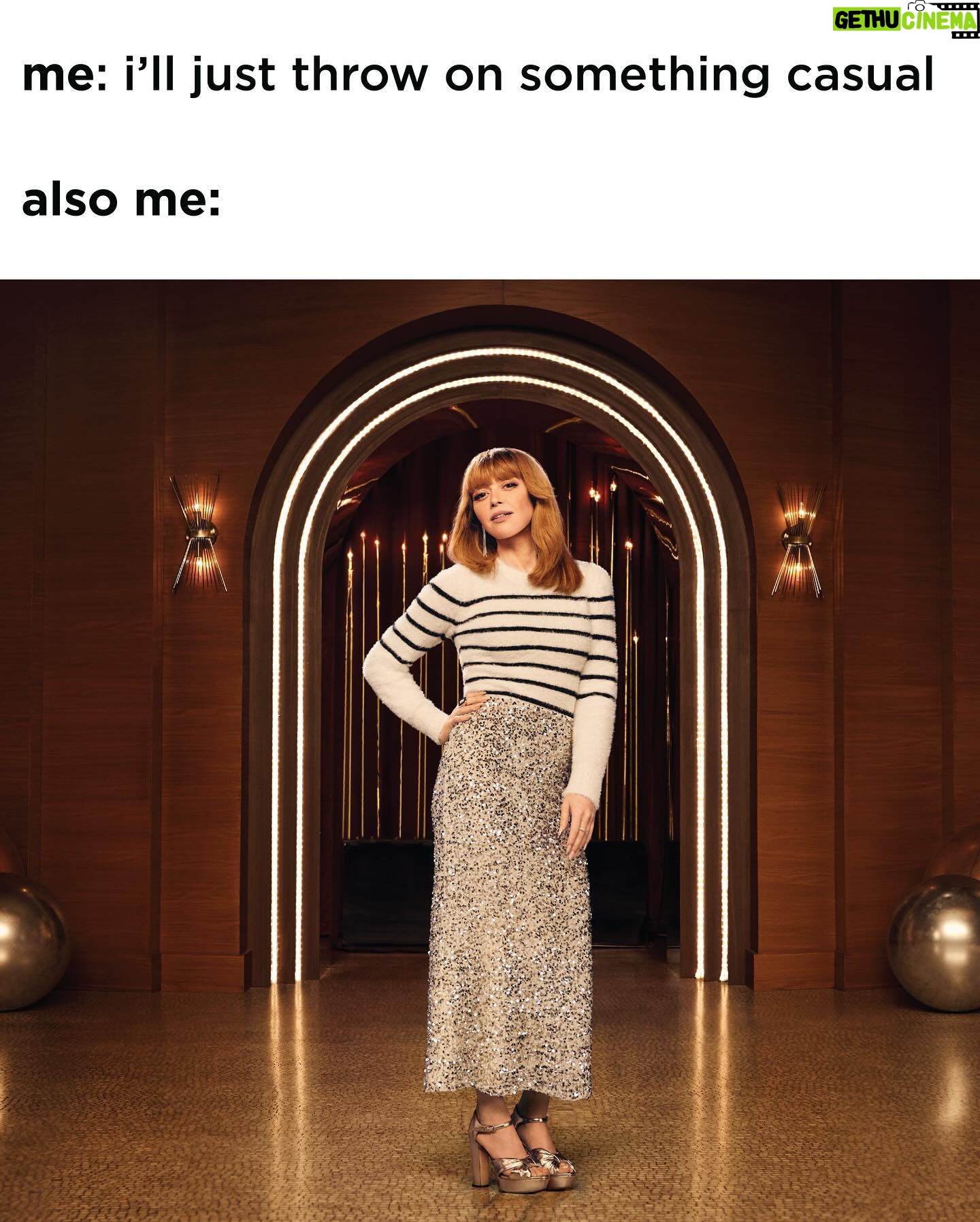 Natasha Lyonne Instagram - yup. i contain multitudes. @oldnavy 🦌♥️🪩✨ Director: @paulbriganti DP: @mandywalkerdp Photographer: @ramonarosales Styling: @cristinaehrlich @bridgetblacksten Hair: @vernonfrancois Makeup: @missjobaker Nails: @sonyameesh Tailor: @nychinchilla