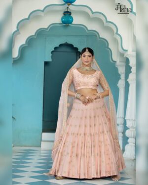 Natasha Majhi Instagram - When your heart and  outfit embody pure love for traditional 💐❤️💕

#trending #viral #instagram #love #explorepage #explore #instagood #fashion #follow #tiktok #like #likeforlikes #followforfollowback #photography #india #trend #instadaily #memes #music #style #trendingnow #reels #foryou #likes #photooftheday #model #bollywood #bhtyp #somamajhiofficial