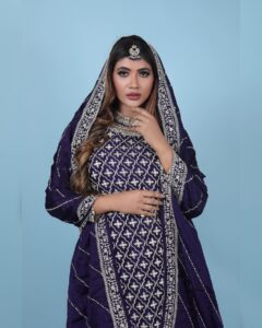 Natasha Majhi Instagram - 🪻💜💜🪻 #mirza #snehnazgill #trendingreels #trendingsongs #viral #ooty #ootd #somamajhiofficial #tradionalwear