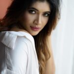 Natasha Majhi Instagram – I am hiding you ❤️‍🔥in my eyes ❤️
.
.
Shirt : @zara 
💄& hair : @mayurichavan_makeovers & team 
📸: @deepaknathgupta & team 
Retouch : @retoucher_mroy 
Styling : @stylist_natty 
📍: @novotelmumbaiairport 

#somamajhiofficial #instalike #instamood #instafashion #love #picoftheday #explore #ootd #likesforlike #loveyourself #bhfyp #photooftheday #viral