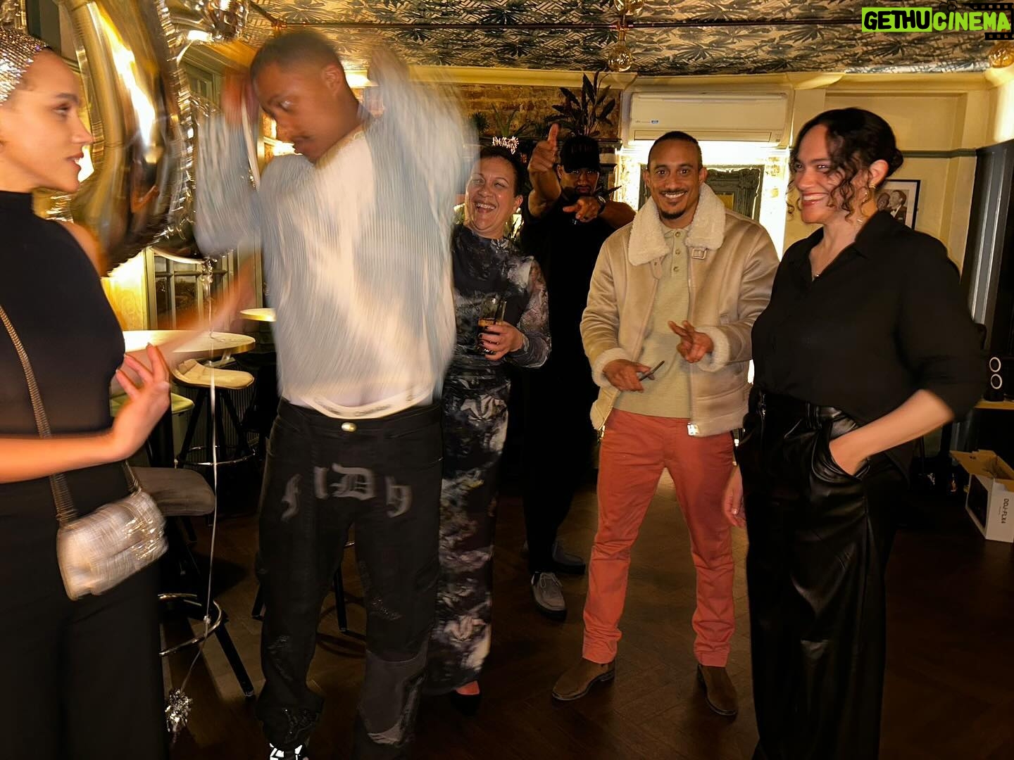 Nathalie Emmanuel Instagram - Got there in the end 🙄… Just trying to take one nice pic of all the cousins and Auntie Nera who we celebrated last night and her 60 years on earth. Why are we like this? 🤣 We love you so much and are all so lucky to have you in our lives.