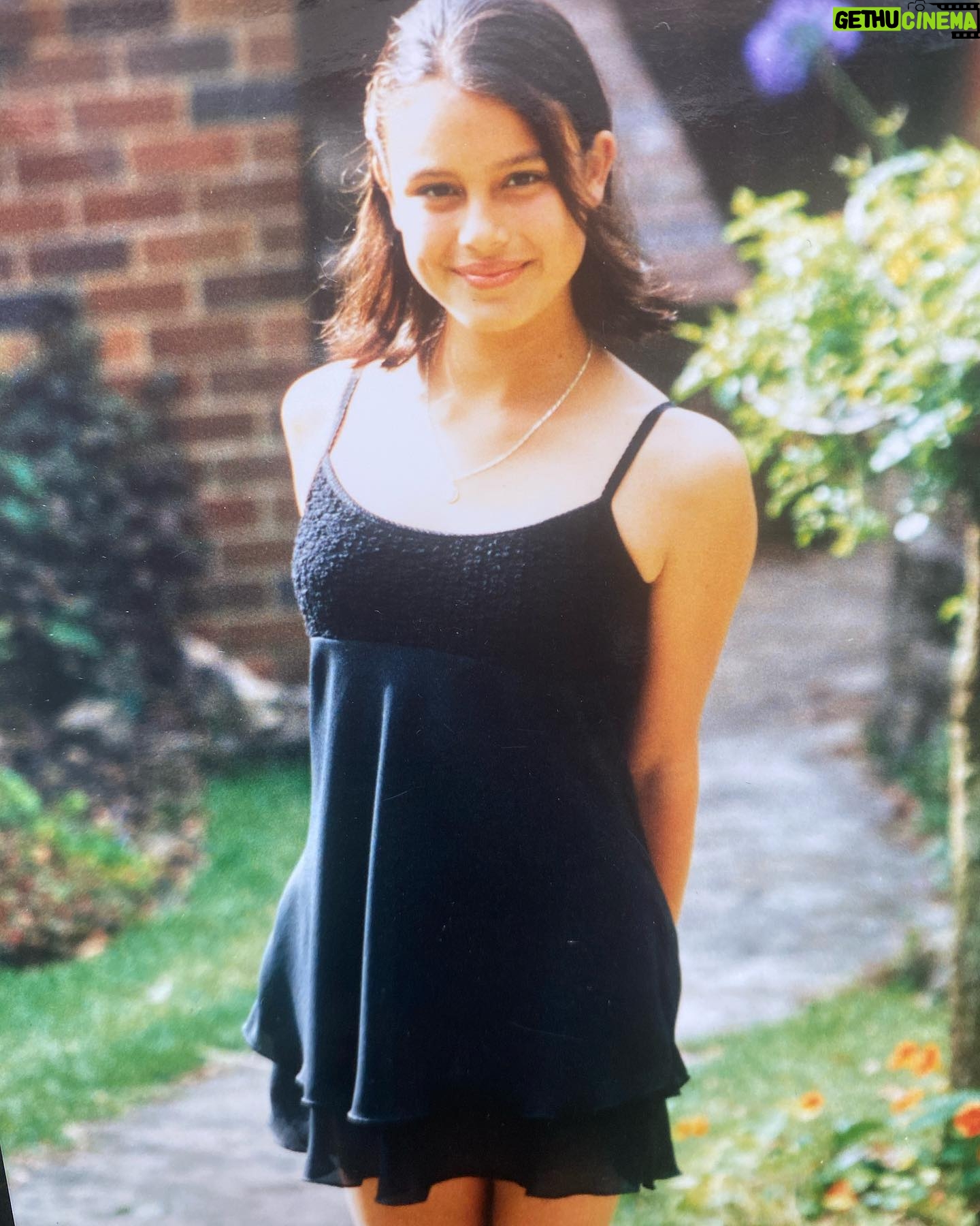 Nathalie Kelley Instagram - A brown girl in a black and white world. Meditations on cultural identity and growing up in Sydney, Australia while maintaining deep roots in the Andes of Peru…. 🇦🇺 🇵🇪 anyone else have a similar experience?