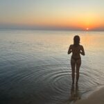 Nathalie Kelley Instagram - This is my Holy Land. These are my Sacred Waters. The Tapajos river and the Alter do Chão aquifer are the source of life for all the living beings who call this part of the Amazon home. For 30 000 years humans have depended on these waters for their survival and mutual thriving… but now it’s difficult to find a part that hasn’t been contaminated by agro-toxins or mercury from gold mining. The governor of this state @helderbarbalho loves to paint himself as a “leader” on climate and sustainability but since 2019 an area over the size of Belgium has been deforested under his watch. He is very careful to silence anyone who dares to criticize him or challenge his blatant greenwashing, but those living here can attest to his failure to protect our waters and forests at time when the Amazon rainforest is inching closer to its tipping point. Fires rage around me as I write this, the river is lower than anyone can remember it… these beautiful photos bely the terrible truth that this vital ecosystem might not make it if companies like @cargill and @proudtobebunge get their way and are allowed to continue their spree of destruction here… they certainly have an ally in @helderbarbalho who can’t wait to give his approval for @cargill’s 3rd soy port. As if two ports for export of monocultures in the most biodiverse place on earth weren’t enough… 🙄 I have a big platform and don’t fear reprisal but believe me, there are people who have been killed for publicly speaking up against these very same forces. I am not afraid. I’m in service to these igarapés, sacred springs, to the swans and river dolphins. I speak for the Waters, for the Soil and the Standing Ones, the trees who nourish us with food and oxygen daily. I’ll be back with more reports, more details, more evidence. But with COP around the corner I want you all to keep your attention on people/companies like @helderbarbalho @cargill @proudtobebunge. What they say vs what they actually do. 👀 We are watching. 🏹