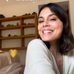 Nathalie Kelley Instagram - “Take a more conscious approach to shopping this holiday season… Join me on 11/27 for #SecondhandSunday, Poshmark’s first-ever day, dedicated to supporting secondhand sellers, circular fashion, and the planet. Secondhand Sunday is between Black Friday and Cyber Monday, during one of the biggest shopping weeks of the year. If you want to buy gifts for loved ones that week but not partake in the consumer madness, try shopping second hand. It’s not just better for the wallet, but for the planet too!” Hear from @natkelley on her personal connection to SecondhandSunday. ♻️🫶