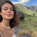 Nathalie Kelley Instagram – ( Portuguese abaixo) 🦋Butterflies, allies, flowers, sacred waters. I will always remember this trip with my film-maker sisters to the sacred homeland of the Ava-Canoeiro people, singing in the car, mourning the soy monocultures, while dreaming of new stories to create a new future. 🦋 Borboletas, aliadas, flores, águas sagradas. Sempre vou me lembrar dessa viagem com minhas irmãs cineastas para a terra sagrada do povo Ava-Canoeiro, cantando no carro, lamentando as monoculturas de soja, enquanto sonhamos com novas histórias para criar um futuro novo. 🦋