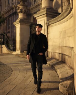 Nathaniel Buzolic Instagram - Peaky Blinders edition… 🇬🇧