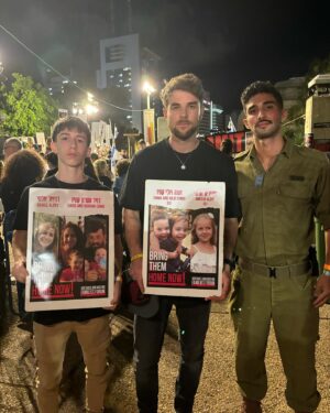 Nathaniel Buzolic Instagram - One word to describe the spirit of Israel - LIFE. 
“The children of Israel alive” “Am Israel chai” couldn’t be a more fitting statement of a nation of people such as this.

I would rather be a foreigner in their land than a citizen of my own home 🇮🇱

My time here is coming to an end. But this isn’t the last time I’ll be in this land standing with this people.