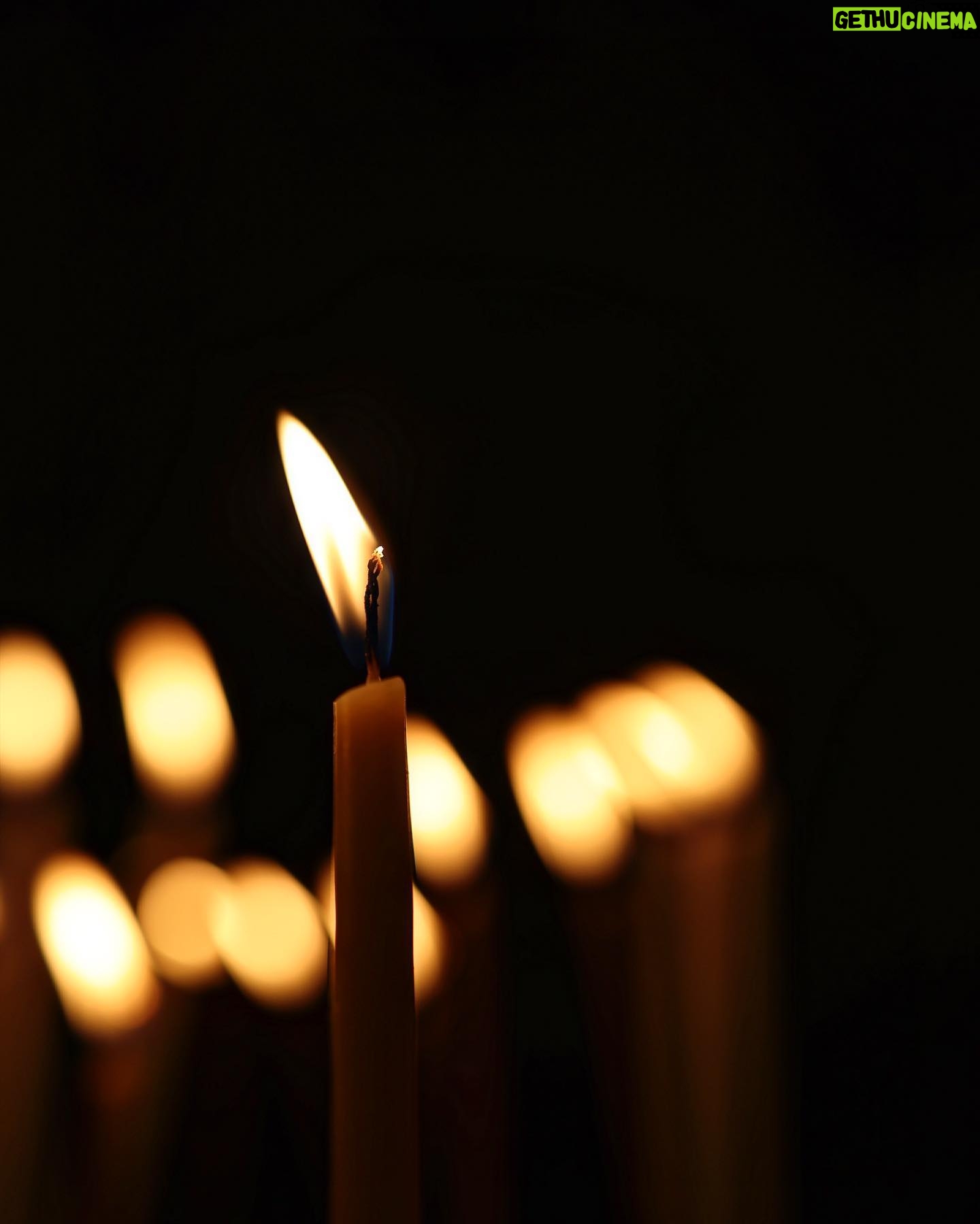 Nathaniel Buzolic Instagram - Remembering the fallen today here in Israel. To Those who lost brothers or sisters, those who lost family or friends, those who lost sons or daughters. This nation fought for freedom and remains to be free thanks to those who have laid their lives down for a friend. 🇮🇱 ♥️